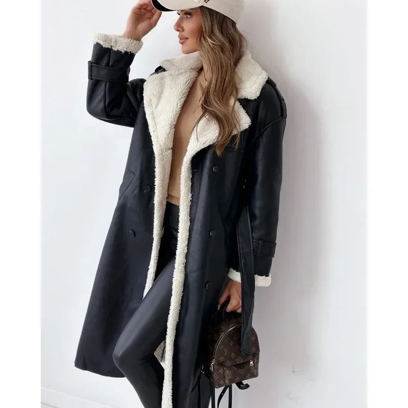 Monroe | Luxurious Feminine Coat