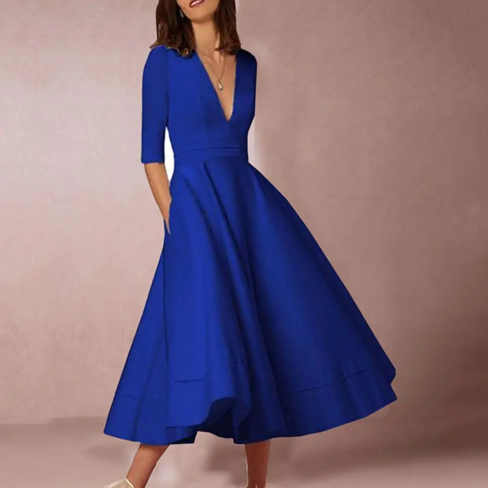 Rebekka | Feminine Midi Dress