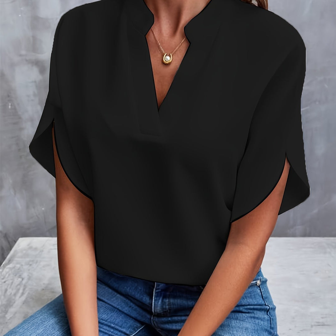 Elora™ | Relaxed V-Neck Top